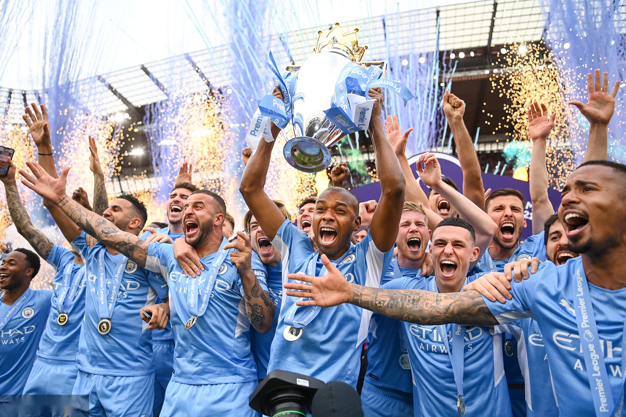 重彩的一笔 重彩的一笔